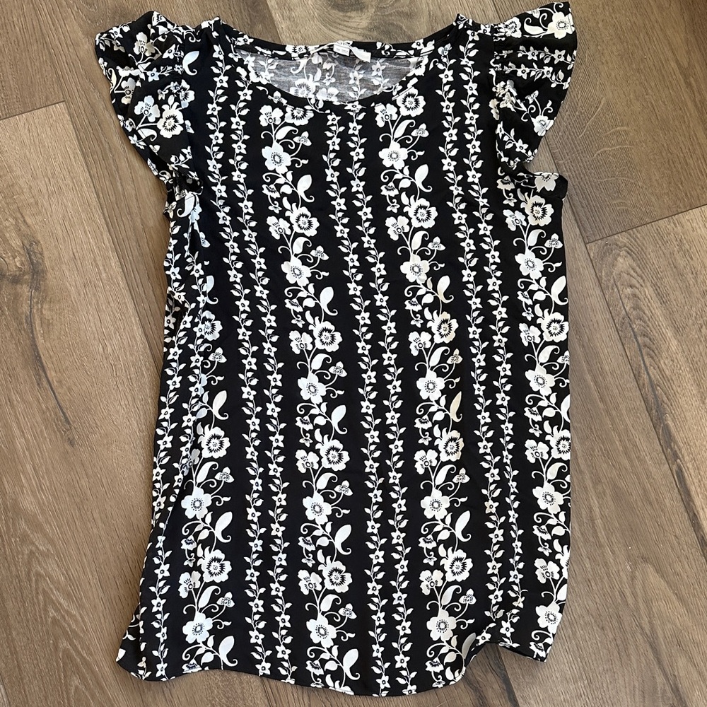 Black and White Floral Blouse